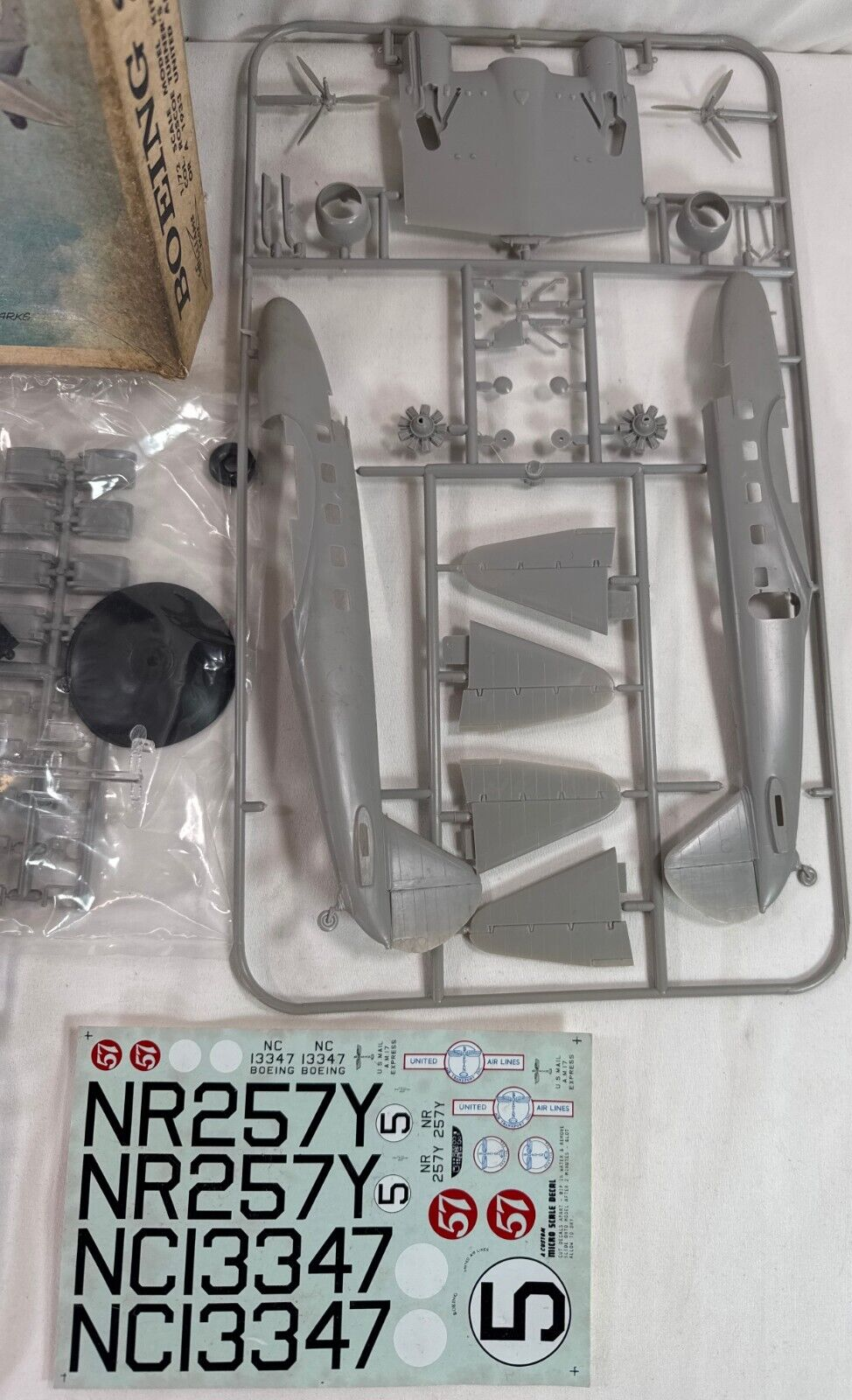 Williams Bros Boeing 247 Airliner 1/72 Scale Model Kit #72-247 Open Box