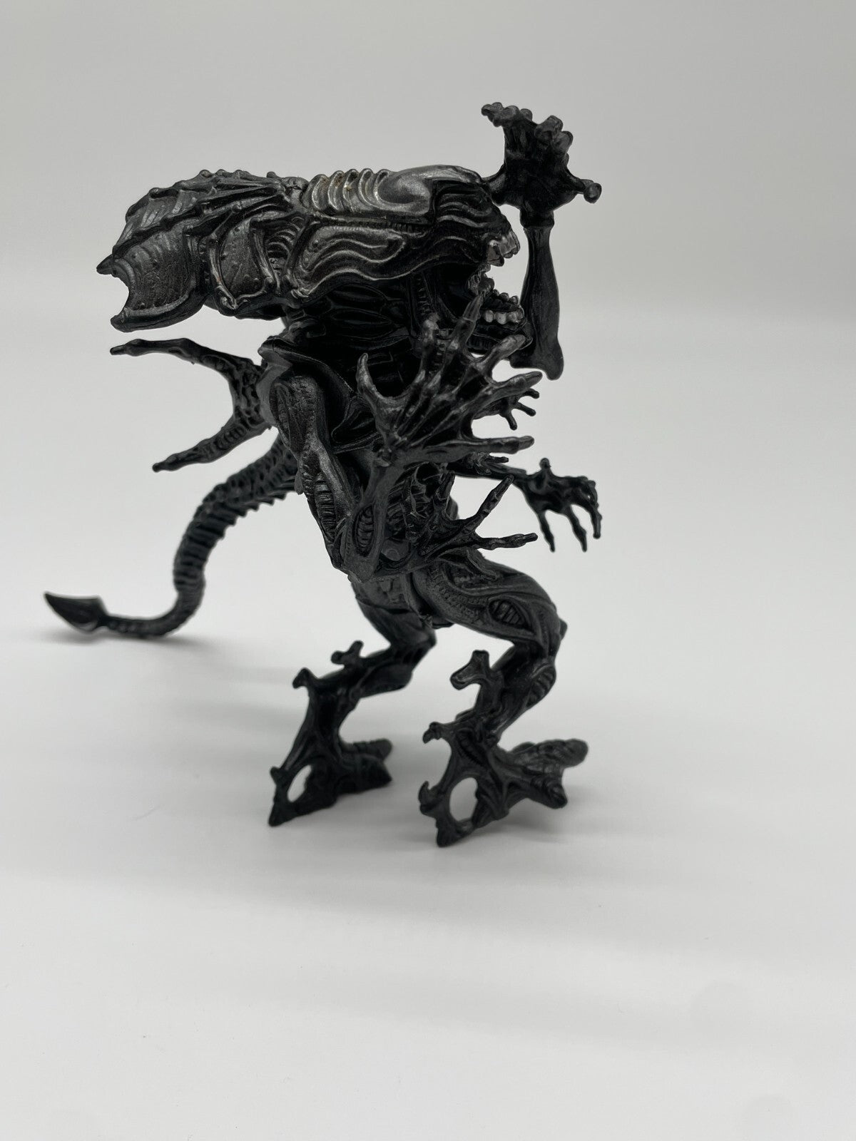 1992 Kenner ALIENS Queen Alien Xenomorph Deluxe 6” Action Figure Vintage Loose