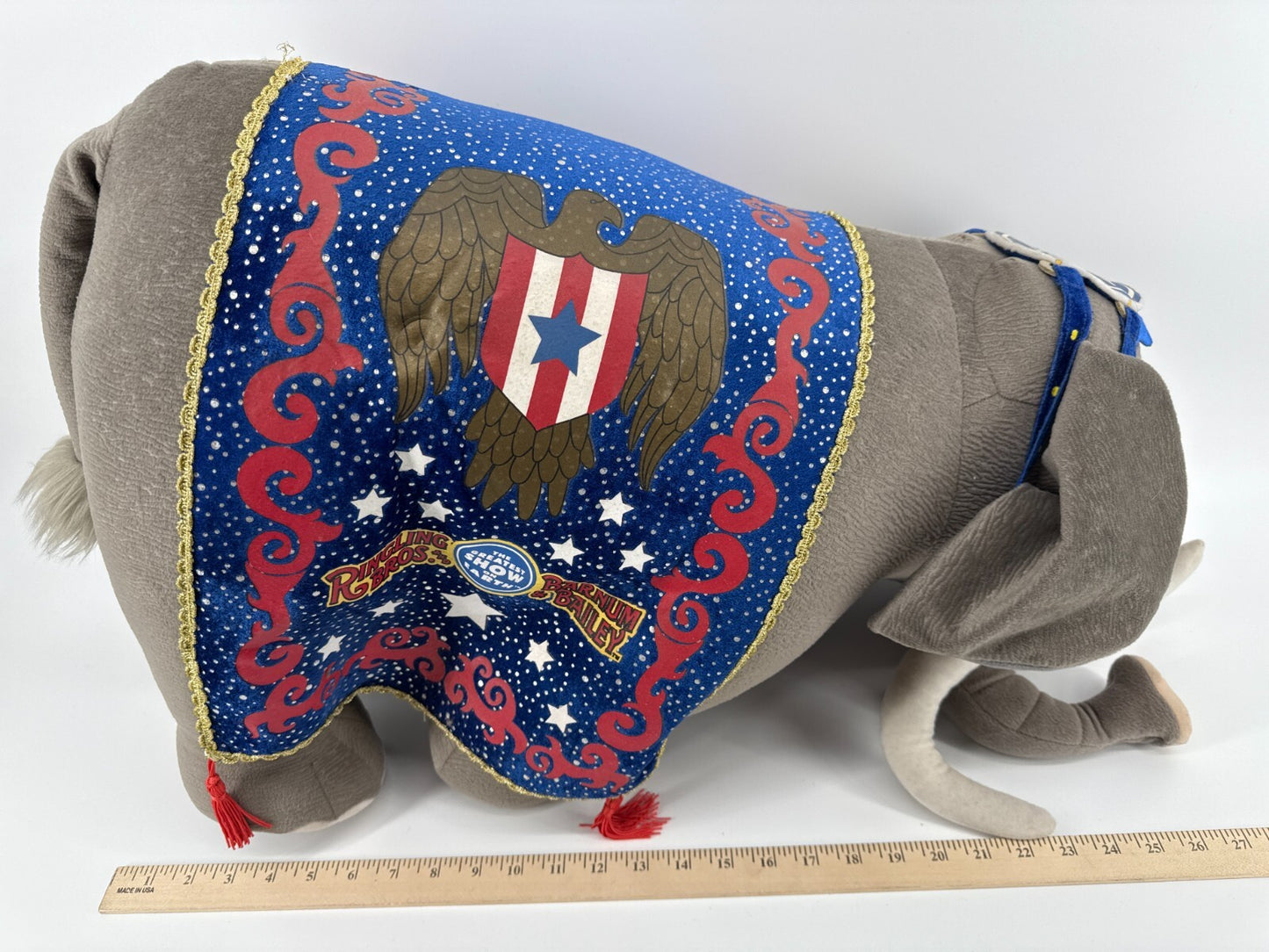 Ringling Bros Barnum Bailey Circus Elephant 141st Edition Plush 28β Feld