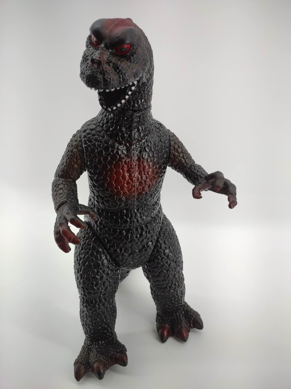 1997 Dormei Godzilla 15" Poseable Action Figure Red Black UKRD Dinosaur