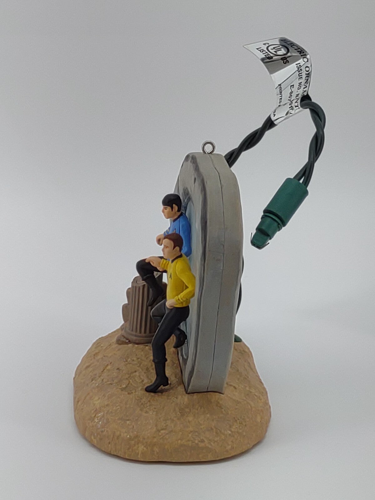 Hallmark 2004 Star Trek City on Edge of Forever Magic Ornament Lights Voice Box