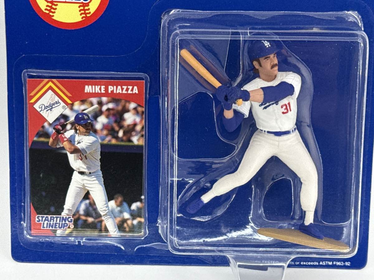 1995 Starting Lineup Extended Mike Piazza LA Dodgers Baseball Figure #31