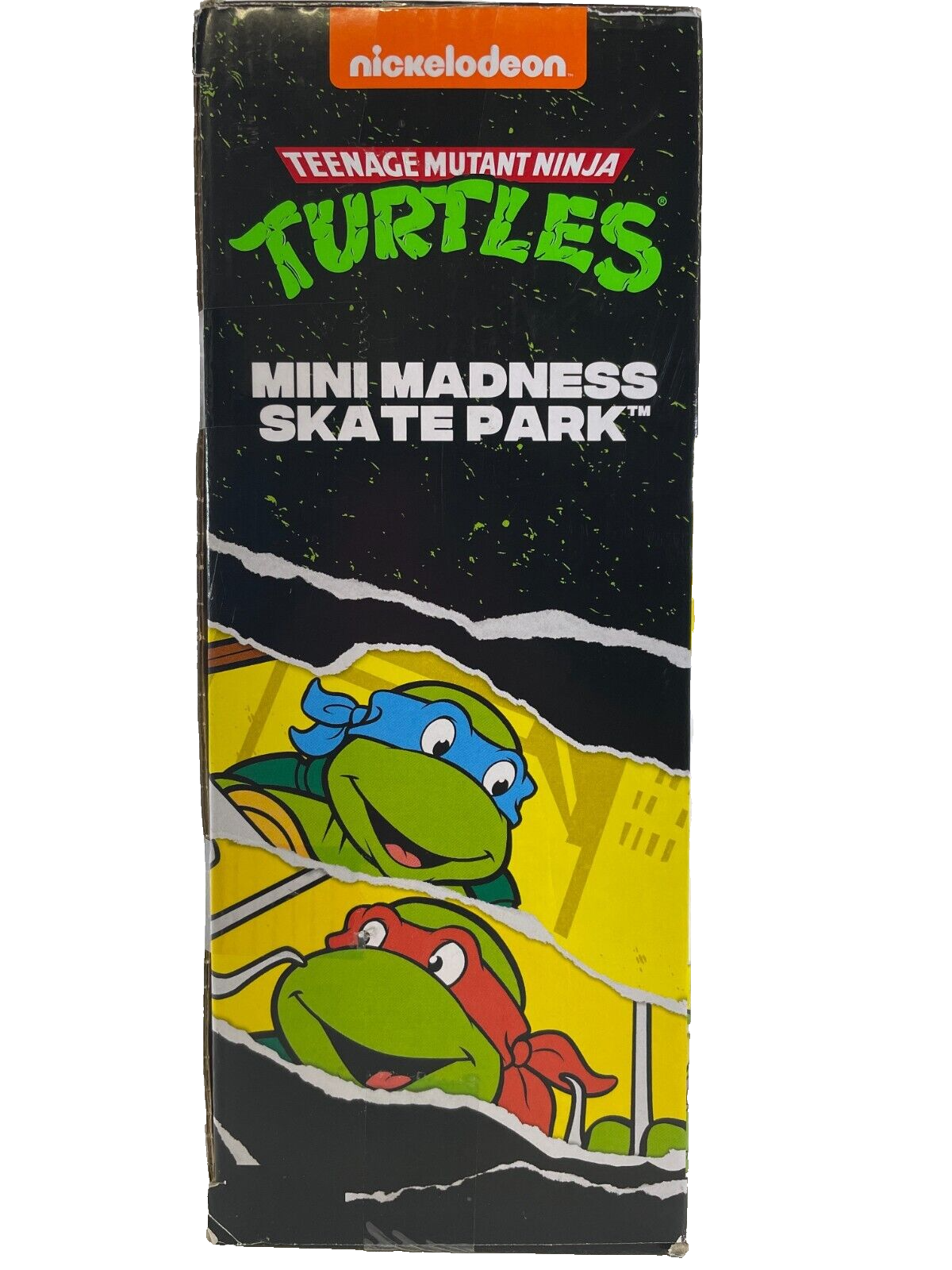 Teenage Mutant Ninja Turtles TMNT Mini Madness Skate Park Playset w/ Leo Figure