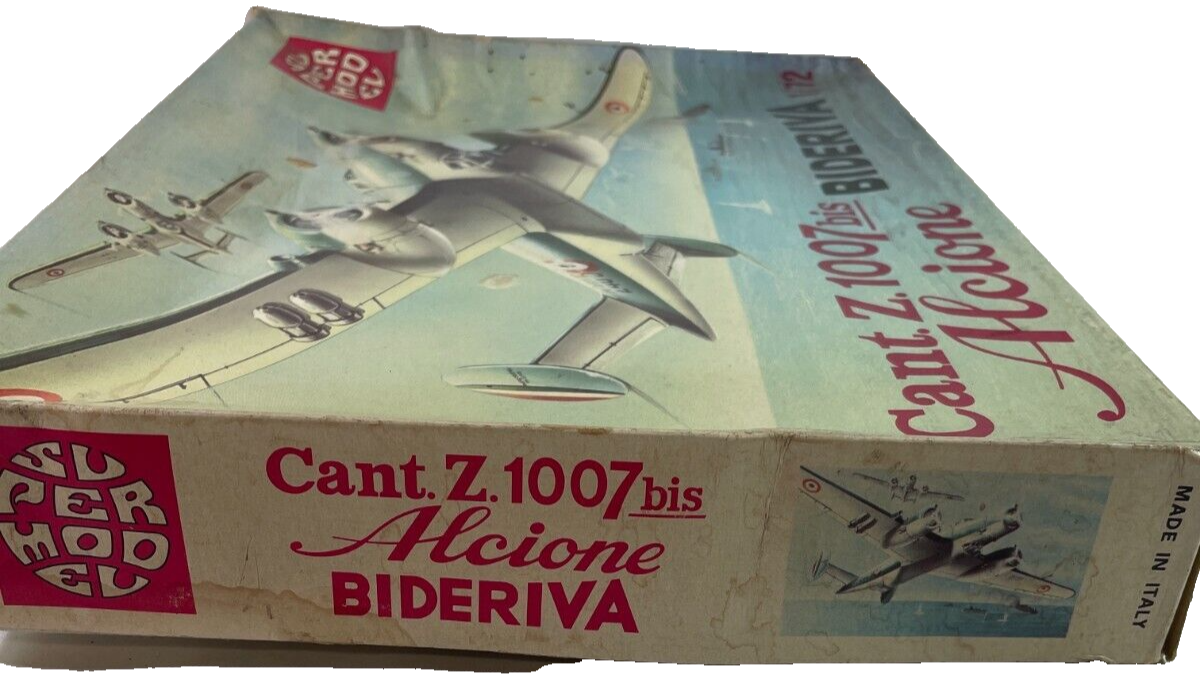 1/72 Supermodel Cant Z.1007 bis Alcione Bideriva Kit Vintage Open Box