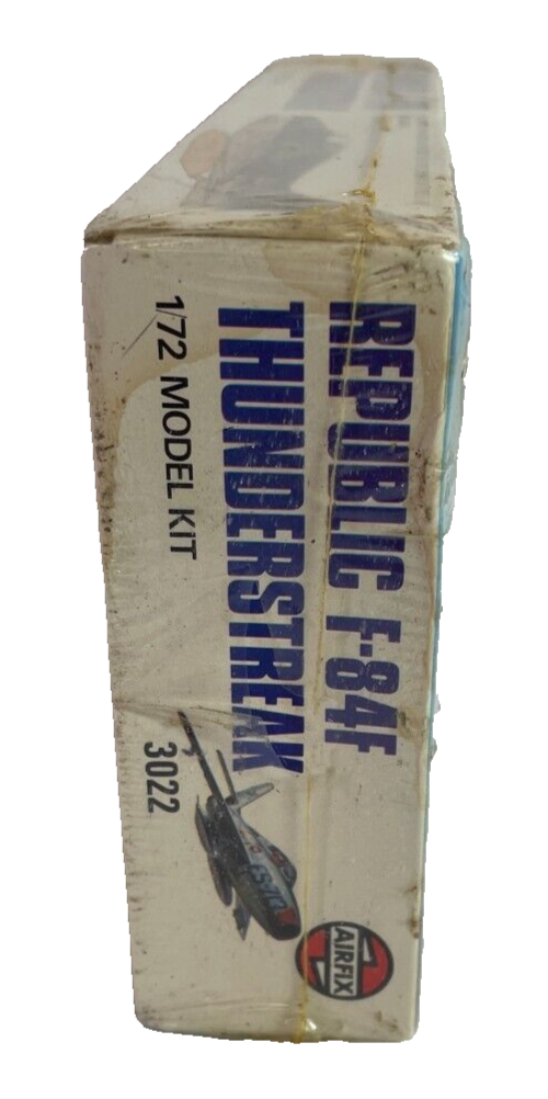 1975 Airfix Republic F-84F Thunderstreak Model Kit 1/72 Scale Factory Sealed Vtg