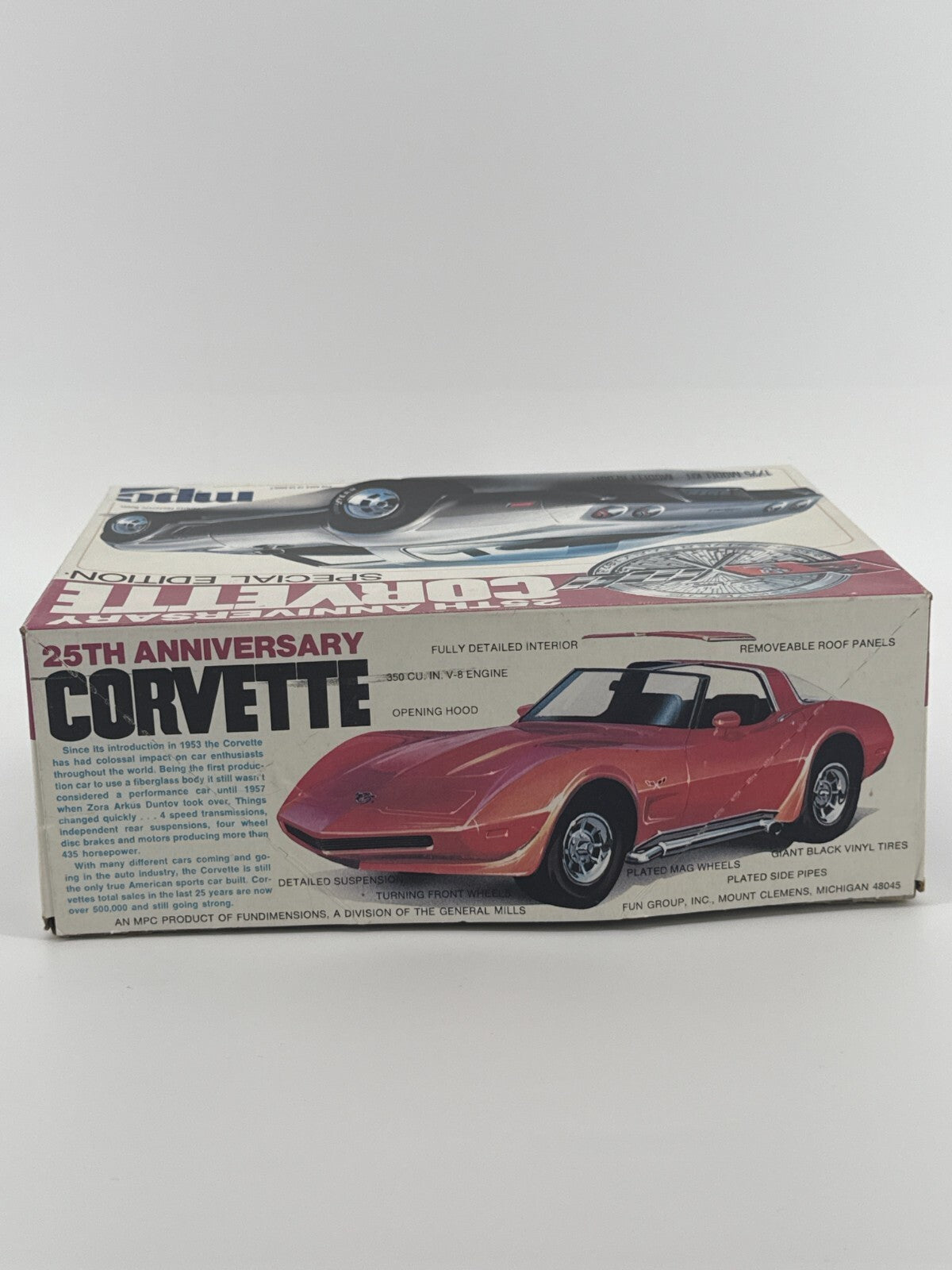 MPC Corvette 25th Anniversary 1/25 Model Kit 78-3708-202 Sealed Parts Vtg '77