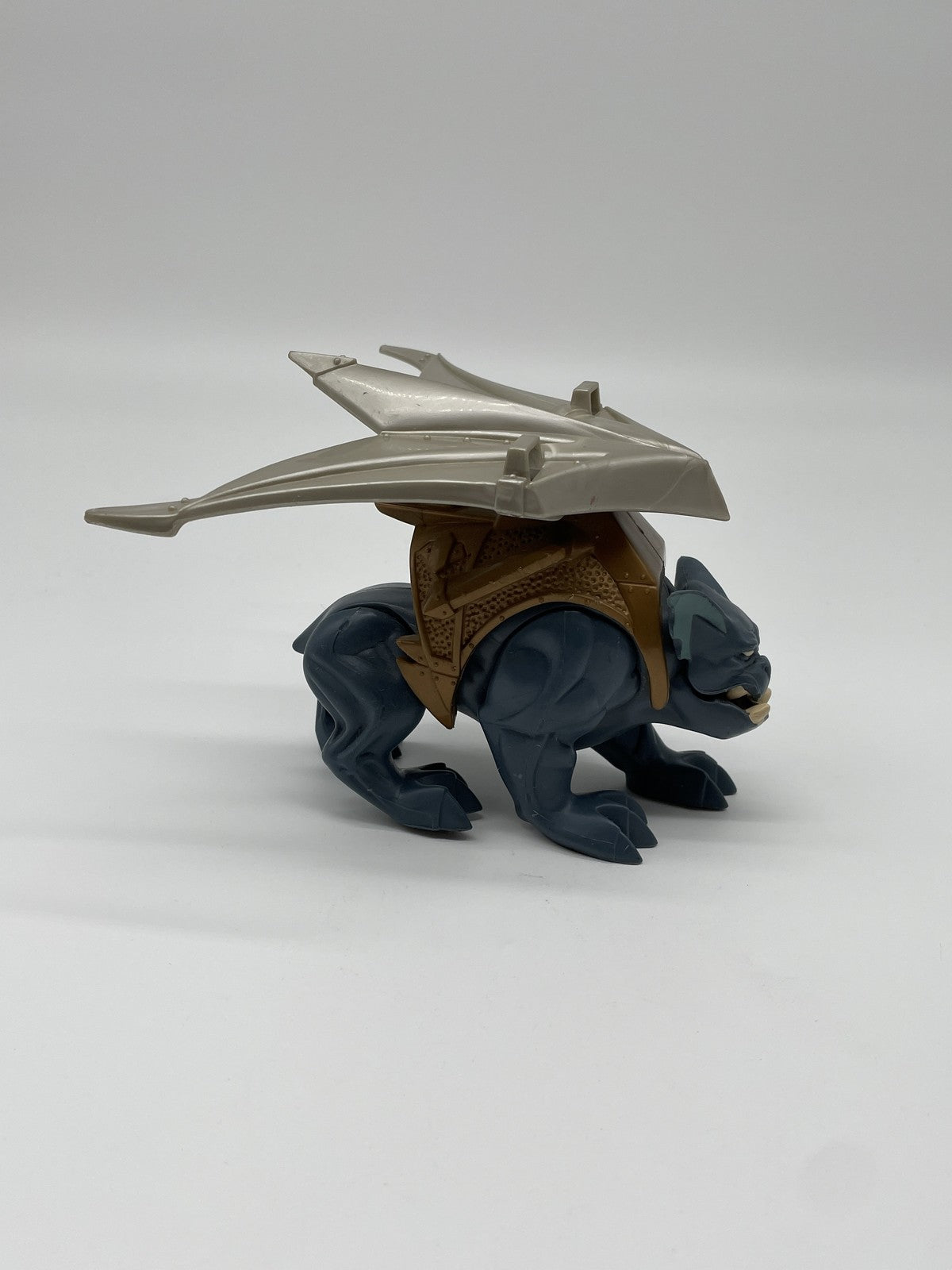Vintage 1995 Gargoyles Steel Clan Cybernetic Panther Figure Kenner Disney TV