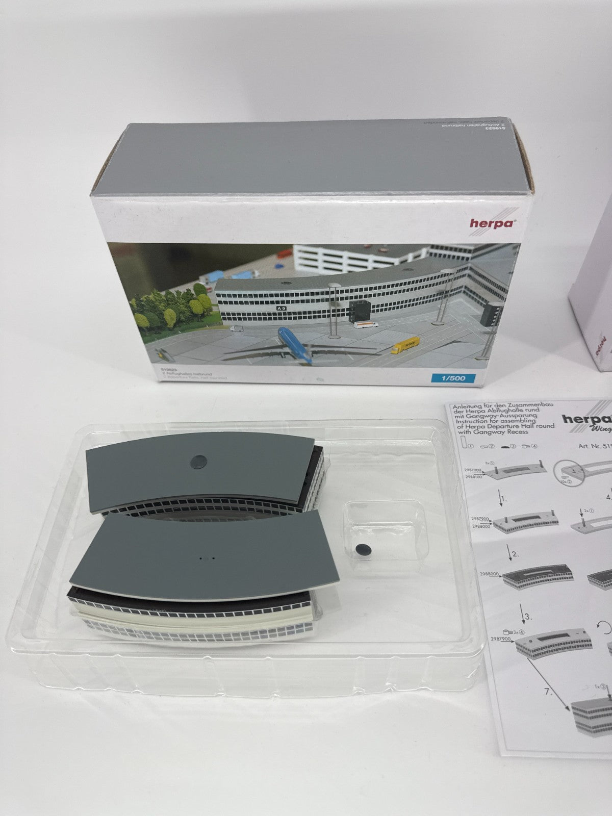 Herpa 519823 Half-Rounded Departure Hall 1:500 Lot of 2 Airport Models Parts