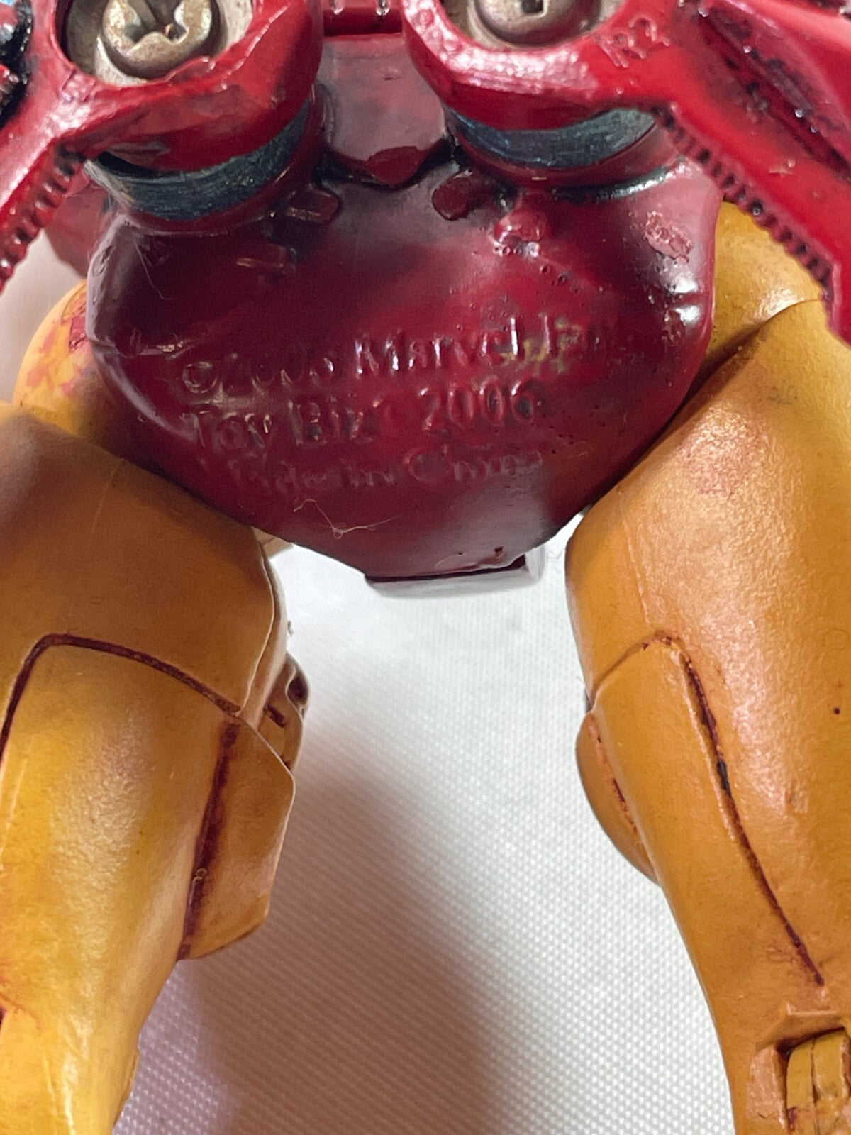2006 Marvel Legends Iron Man House of M Toy Biz Superhero Action Figure Toy
