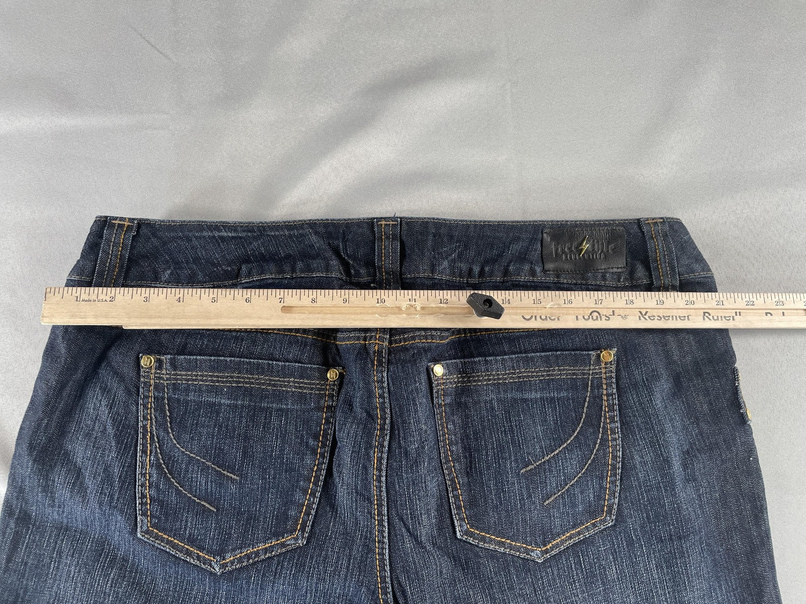 Freestyle Revolution Jeans Womens 20 Dark Wash Stretch Denim Bowie Sand Straight