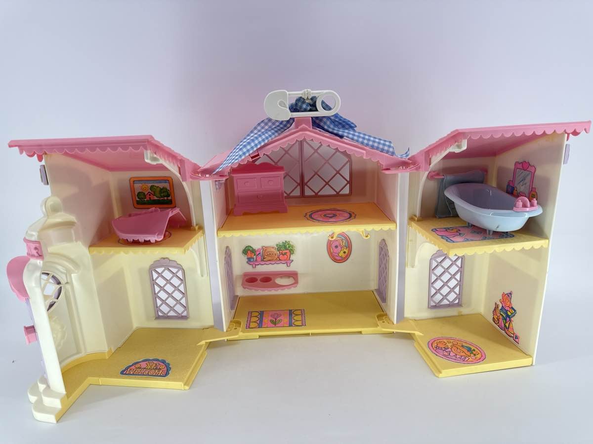 1985 My Little Pony G1 Lullaby Nursery W/Box & Accessories Hasbro