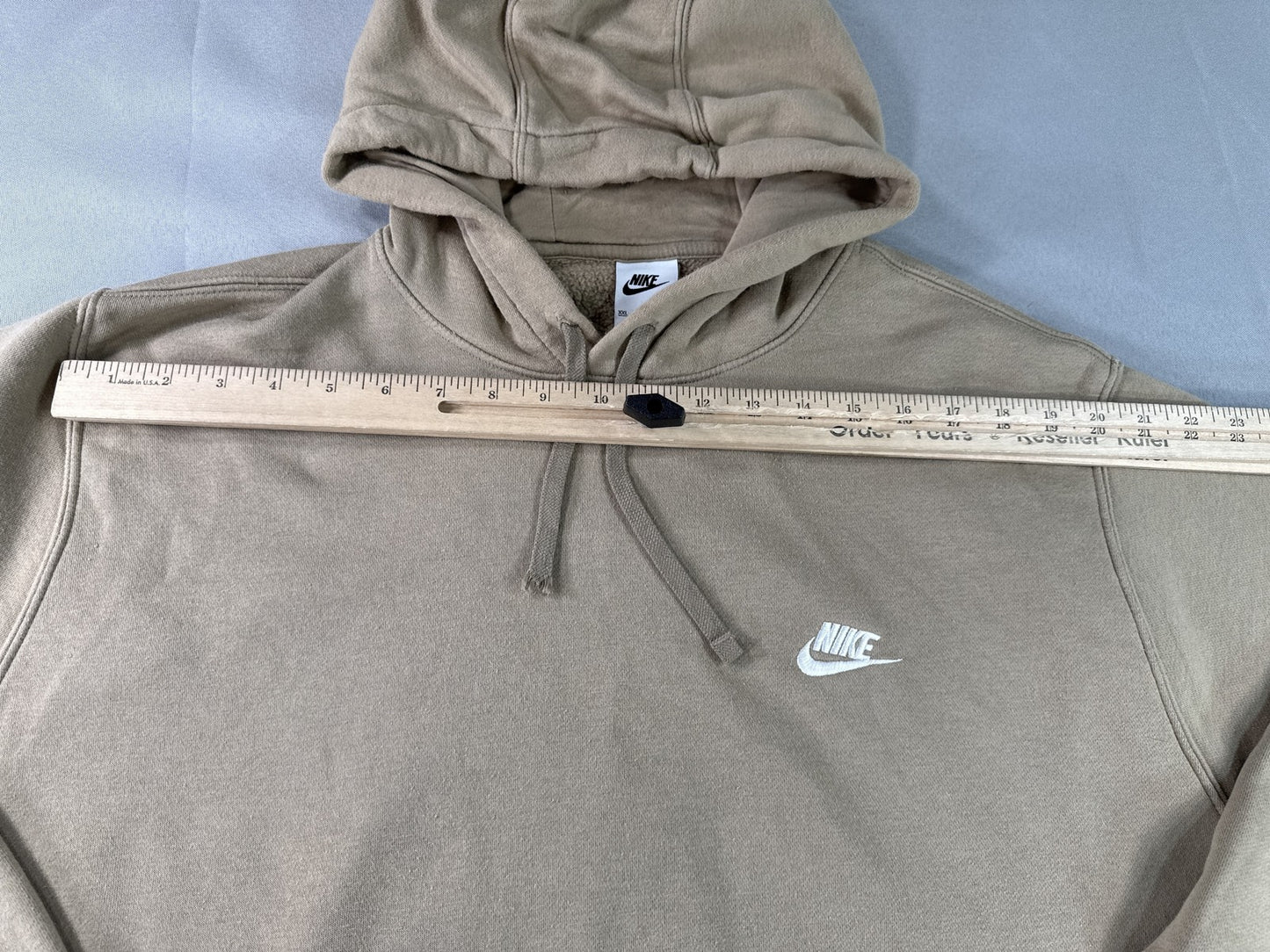 Nike BV2654 247 Pullover Hoodie Mens XXL TTG EEG Tan Cotton Blend Graphic Fleece