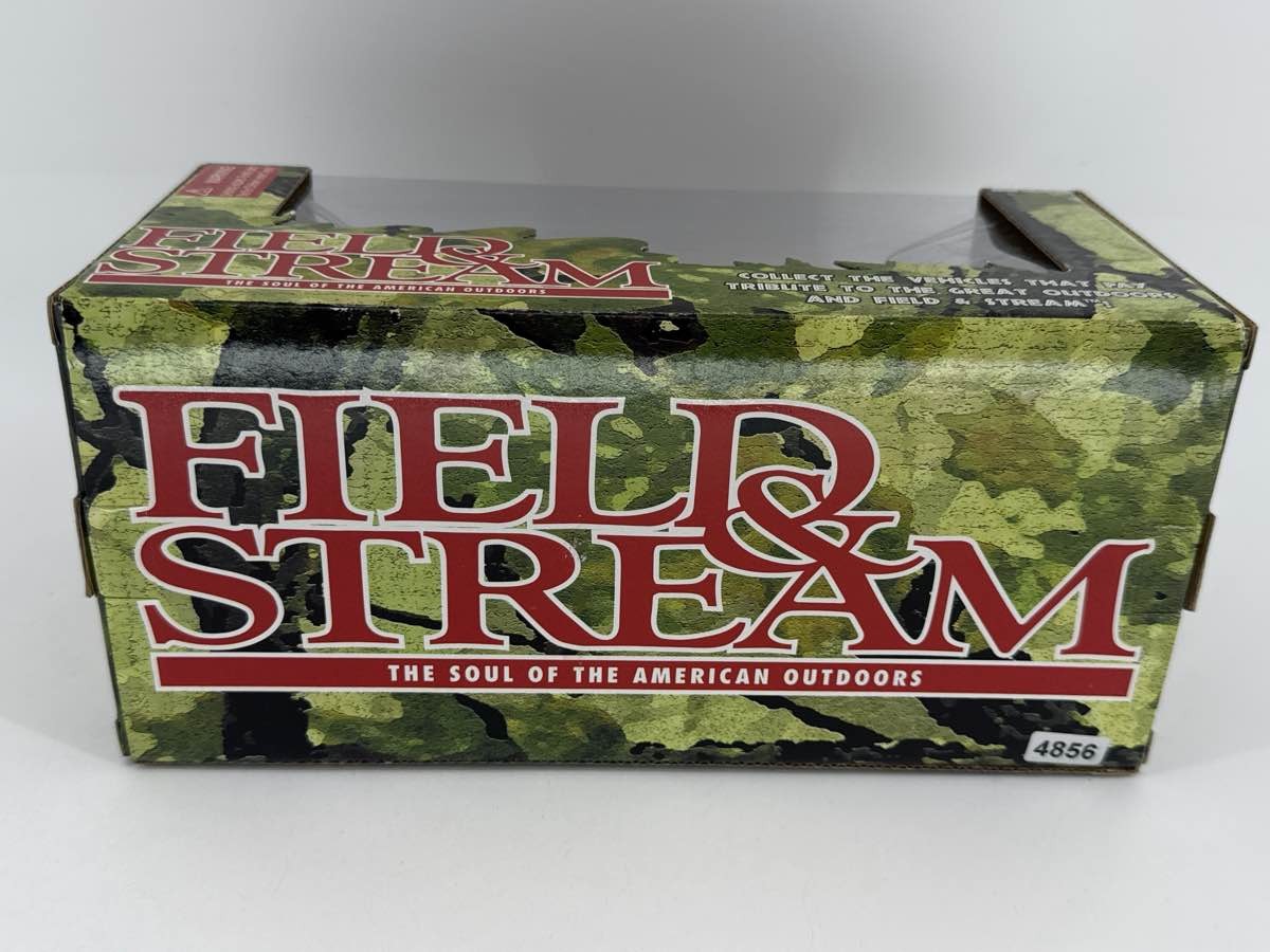Racing Champions Field & Stream 1940 Ford Woody Wagon 1:24 Diecast Car