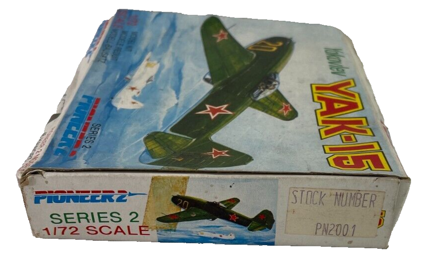1/72 Scale Pioneer 2 Yakovlev Yak-15 Airplane Plastic Model Kit - Vintage