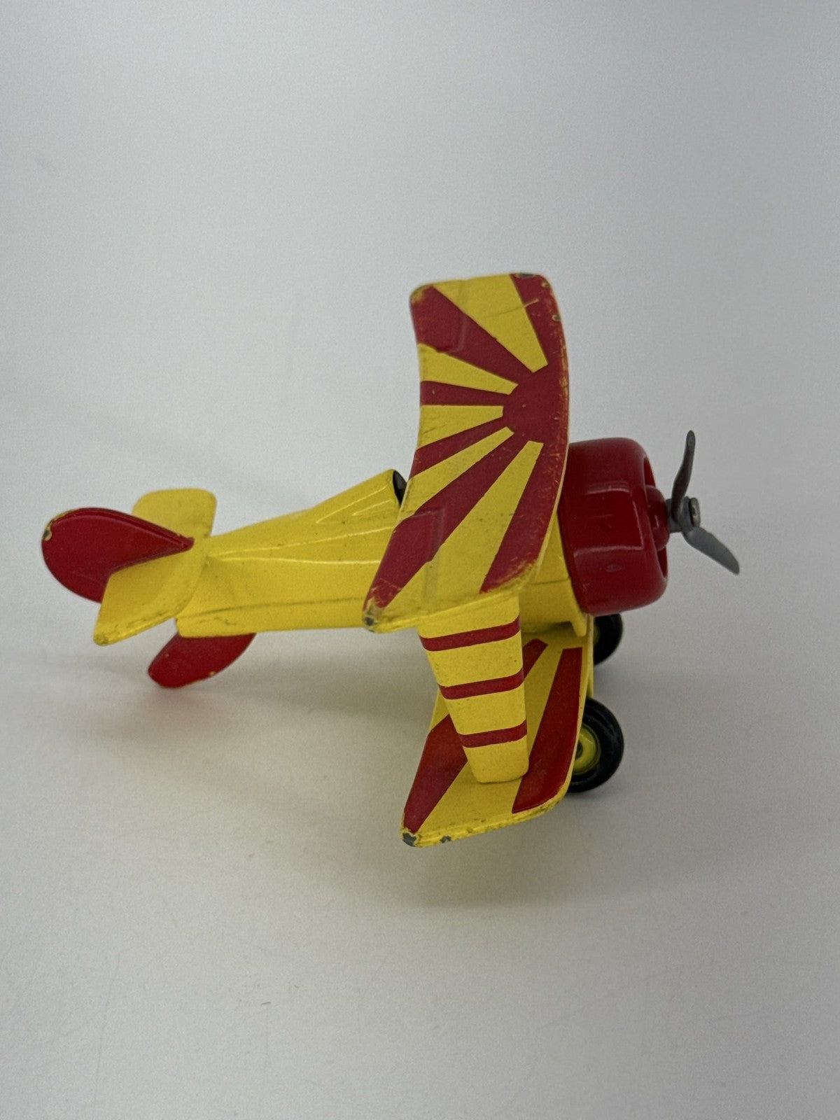 ERTL Thomas & Friends Bi-Plane Airplane Diecast Metal Yellow Red 1999