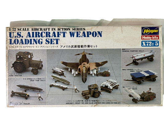 Hasegawa 1/72 US Aircraft Ground Equipment Set Ford Tractor Dolly Lift Truck Kit
