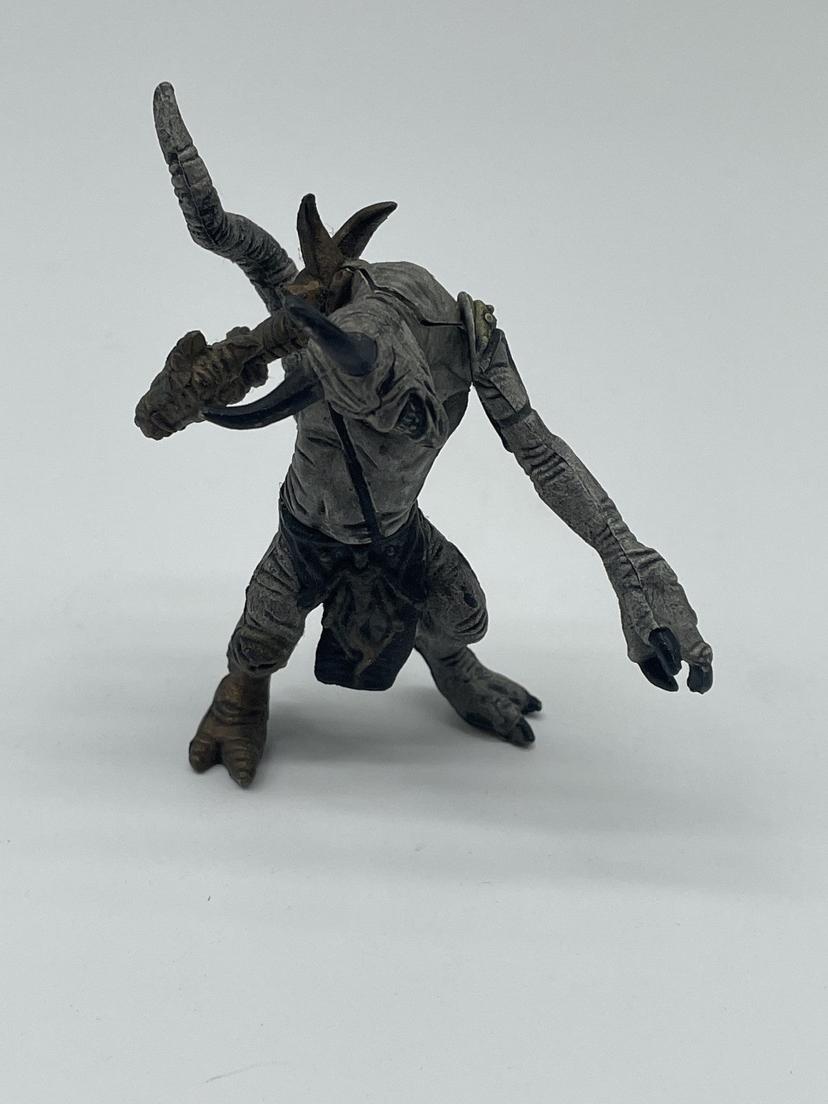 Vintage Spawn Mutations Alien Minotaur Action Figure McFarlane Toys 1998 Rare Mo