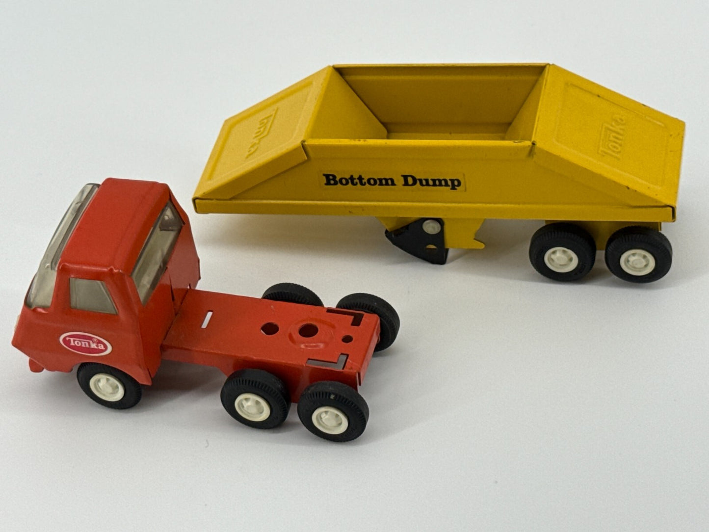 VTG 1970s Tonka Mini Bottom Dump Truck Yellow Orange Cab Steel Toy 9.25” USA Mad