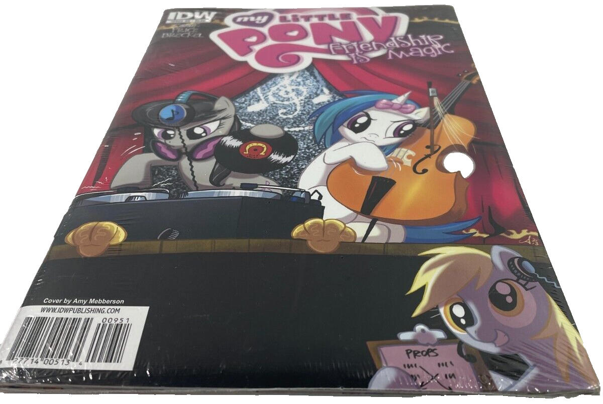 My Little Pony Friendship Is Magic #9 Hot Topic Variant IDW Comic (2013) RARE!