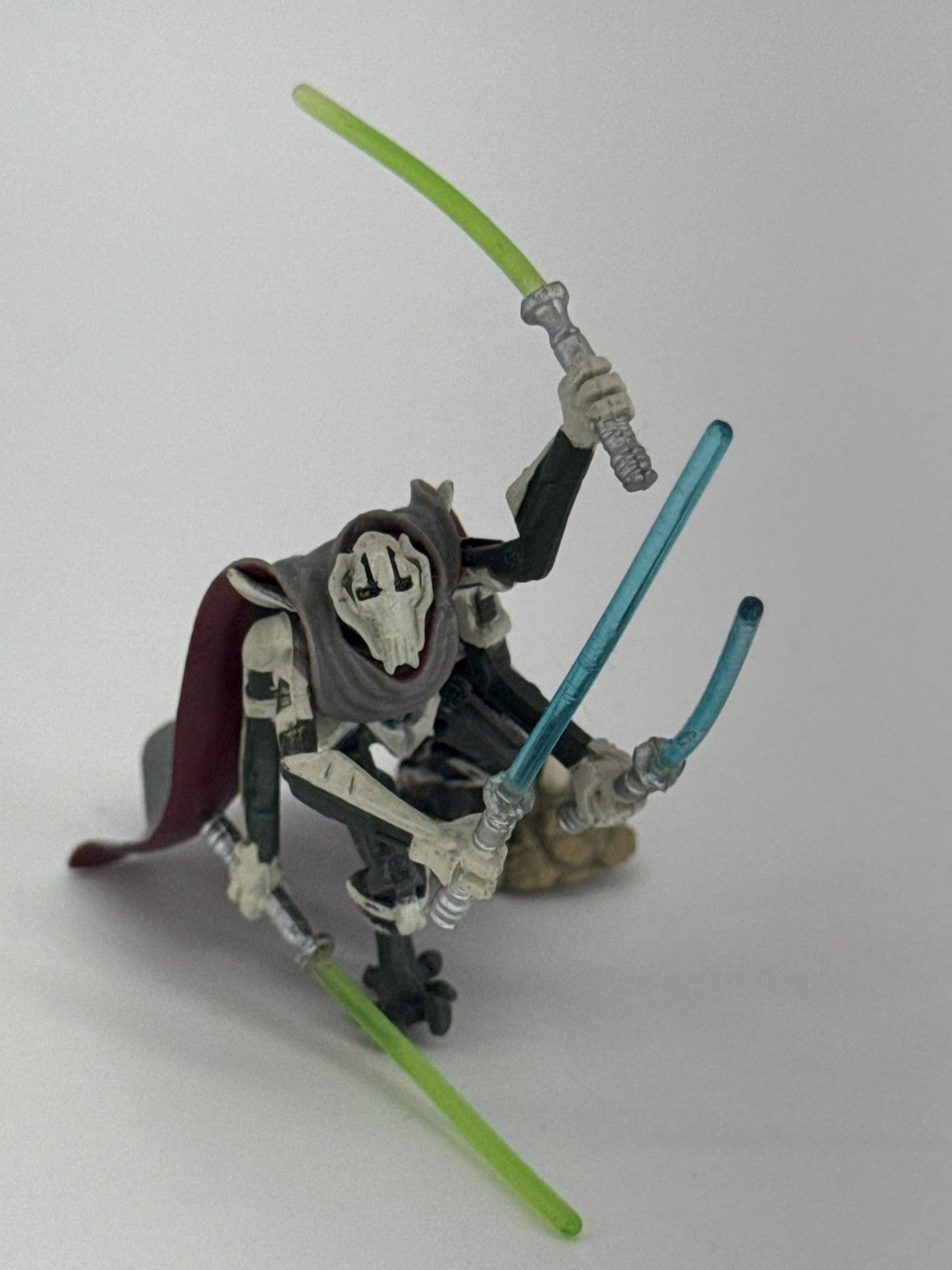 Star Wars Saga Collection General Grievous 4 Lightsabers & Aayla Secura Figures
