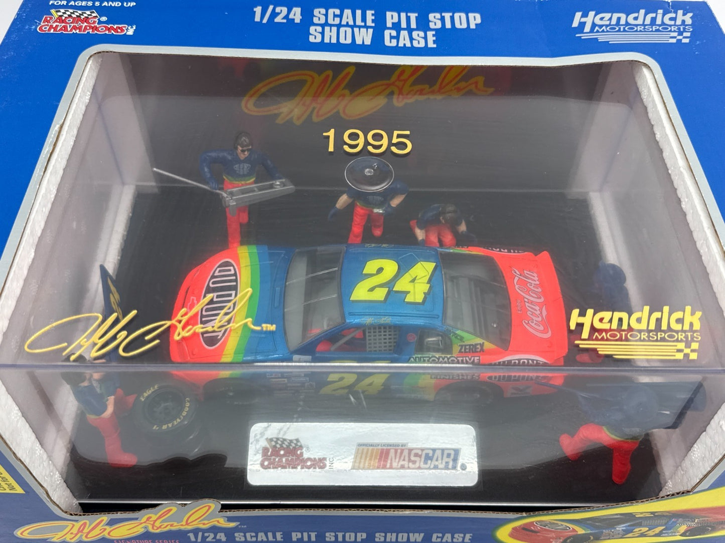Racing Champions 1:24 Jeff Gordon 1995 Pit Stop Diorama Dupont #24 NASCAR Diecas