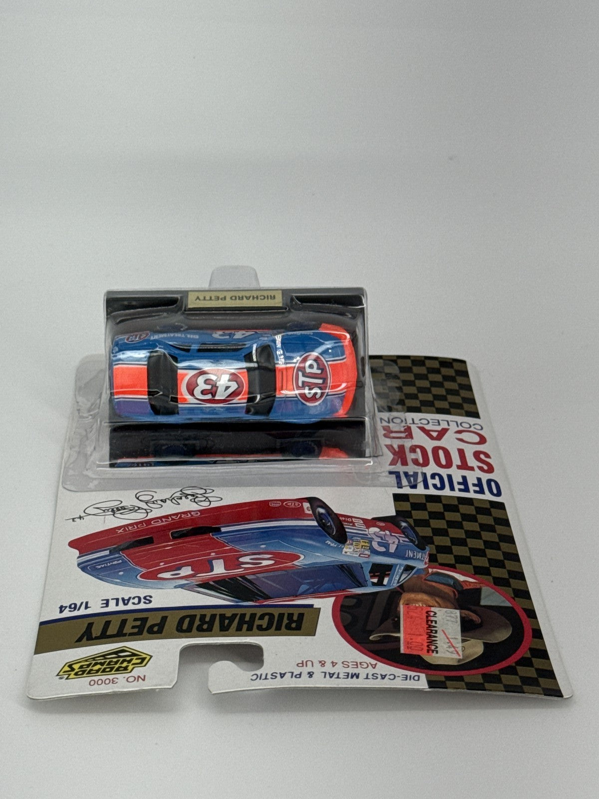 1992 Road Champs Richard Petty #43 STP Pontiac Grand Prix NASCAR 1:64 Diecast