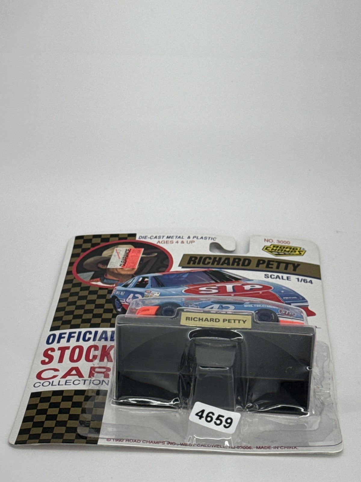 1992 Road Champs Richard Petty #43 STP Pontiac Grand Prix NASCAR 1:64 Diecast