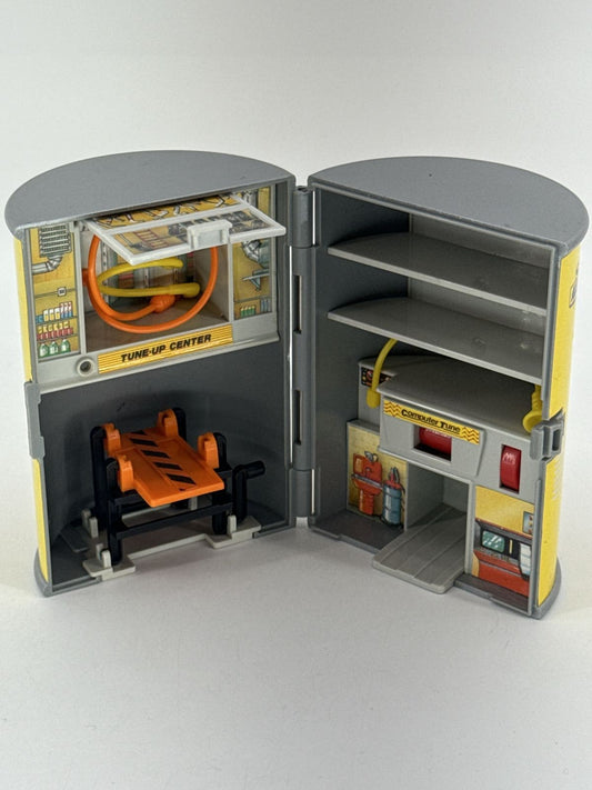 Vtg 1989 Galoob Micro Machines Secret Auto Supplies Motor Oil Can Playset