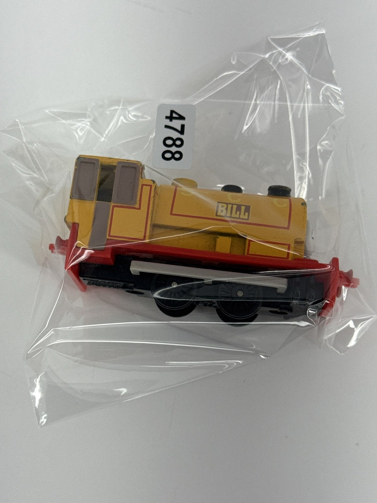 VTG 1991 ERTL Thomas & Friends Bill Diecast Train Tank Engine Yellow SCC