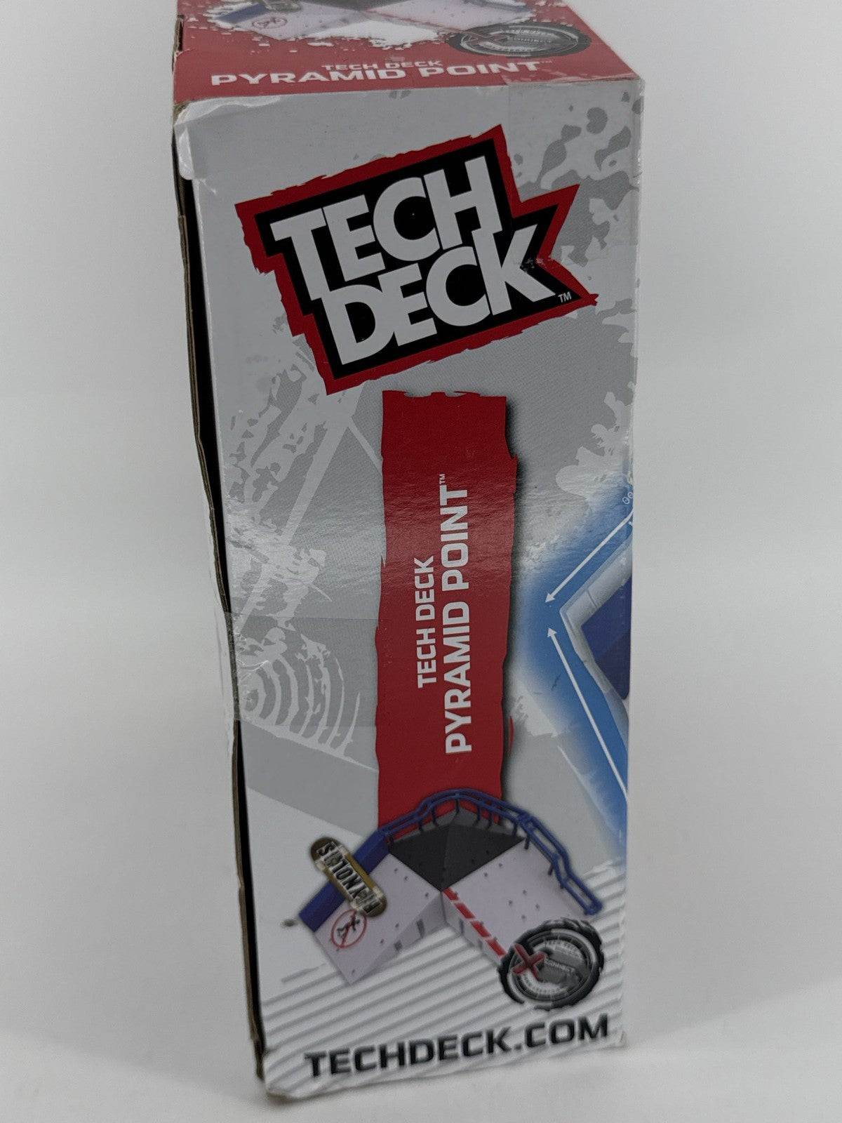 Tech Deck Pyramid Point X-Connect w/ Baker Skateboard Spin Master Ramp