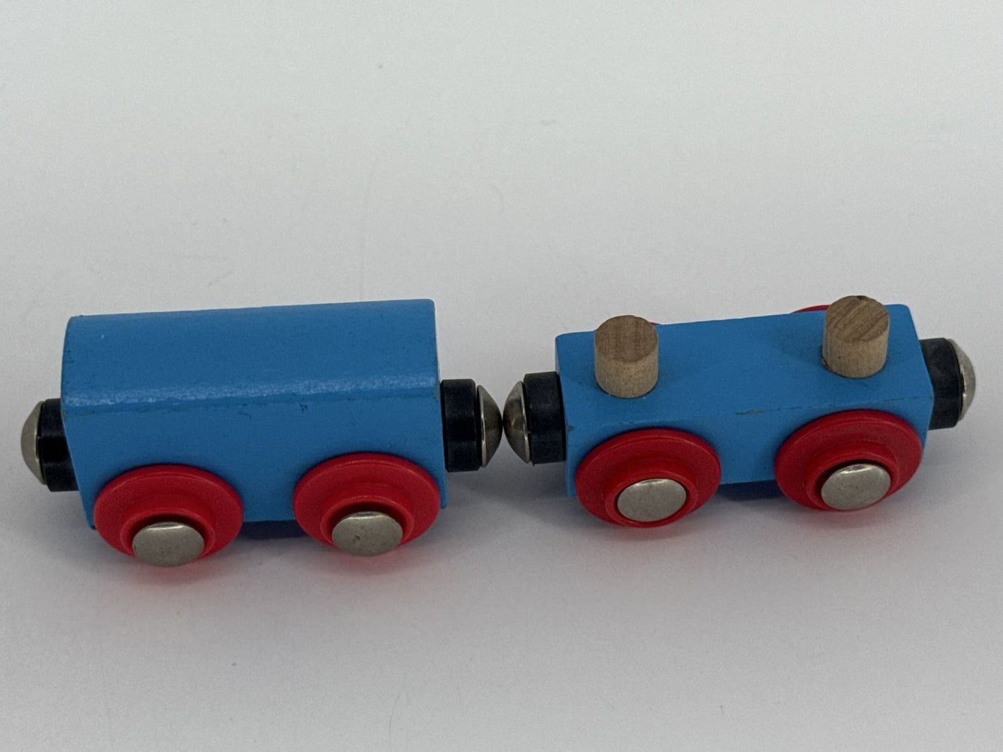 Wooden Magnetic Train Car Blue Engine Brio Thomas Compatible Toy