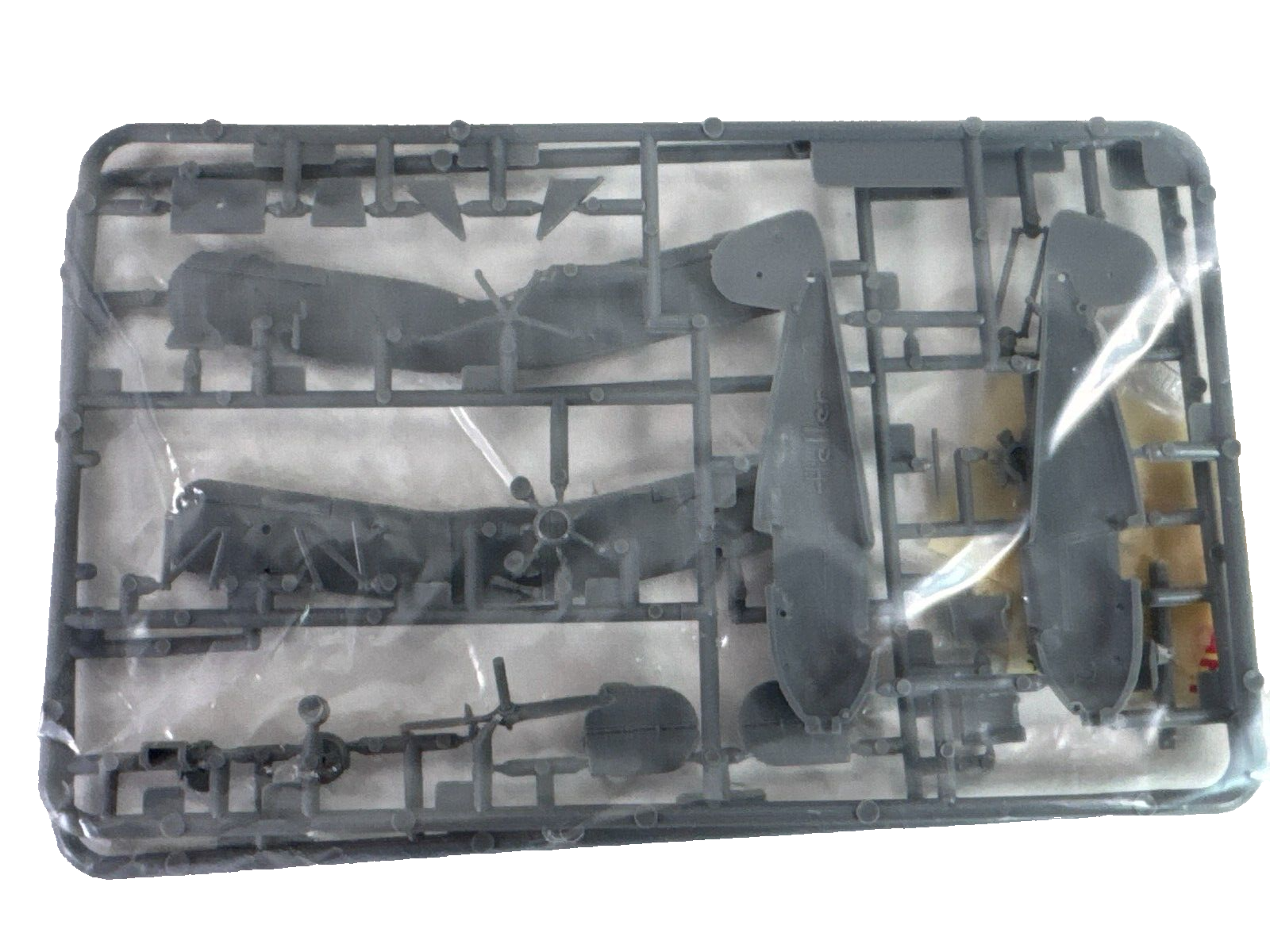 Heller/Aurora 1/72 Bücker Bü 133 Jungmeister – WWII Luftwaffe Trainer Model Kit