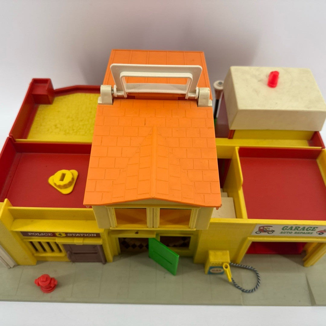 1973 Fisher Price Little People Village Fire House Post Office