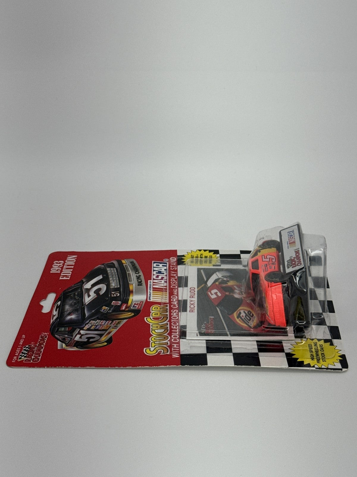 1993 Racing Champions NASCAR #5 Ricky Rudd Tide 1:64 Diecast Stock Car NIP