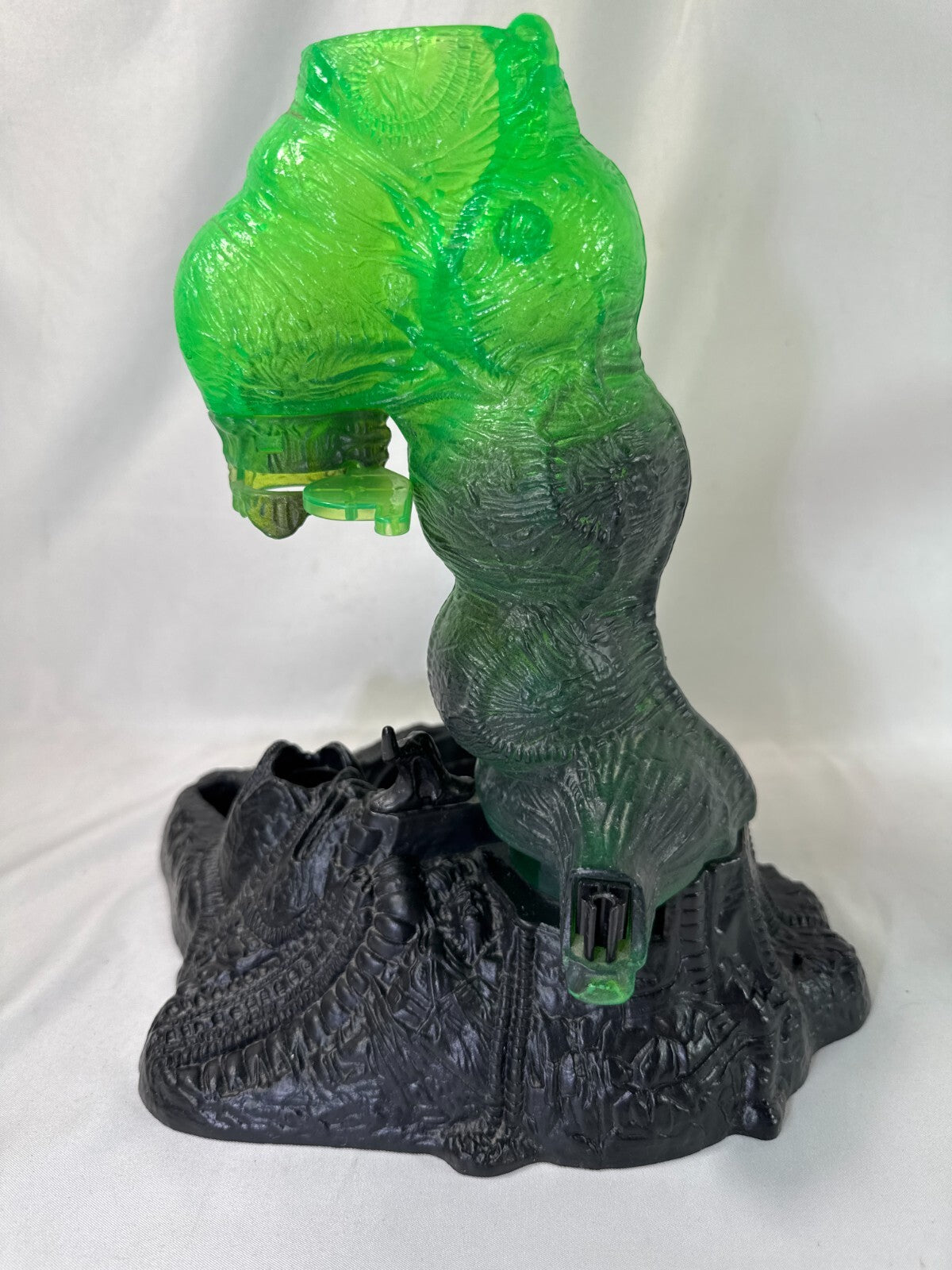 Kenner 1994 Aliens Queen Hive Playset + Queen Xenomorph Figure Loose Complete