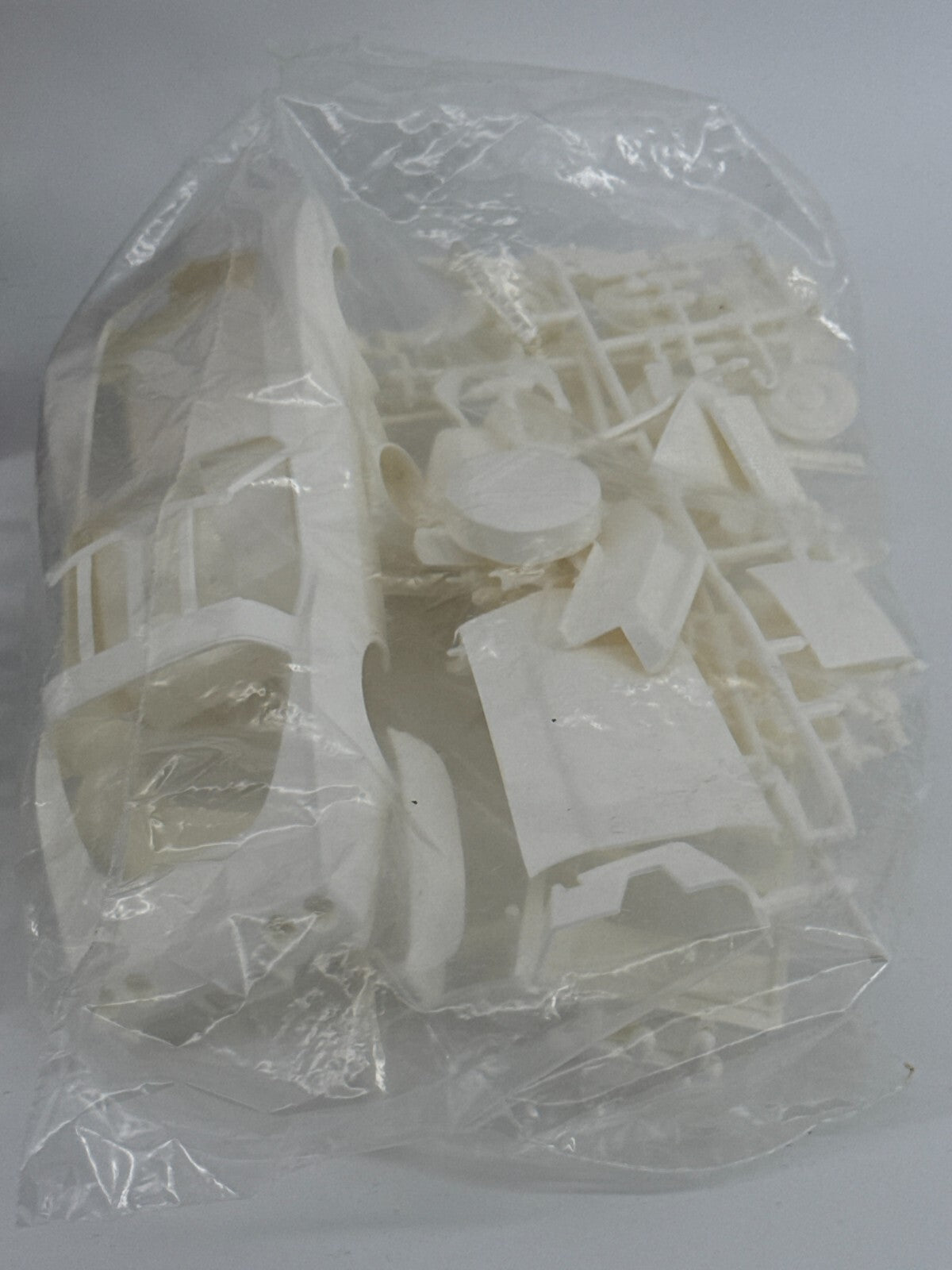 MPC Corvette 25th Anniversary 1/25 Model Kit 78-3708-202 Sealed Parts Vtg '77