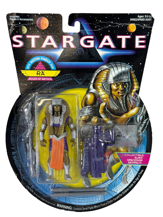 1994 Hasbro Stargate RA Ruler of Abydos Action Figure Carded w/ Accessories