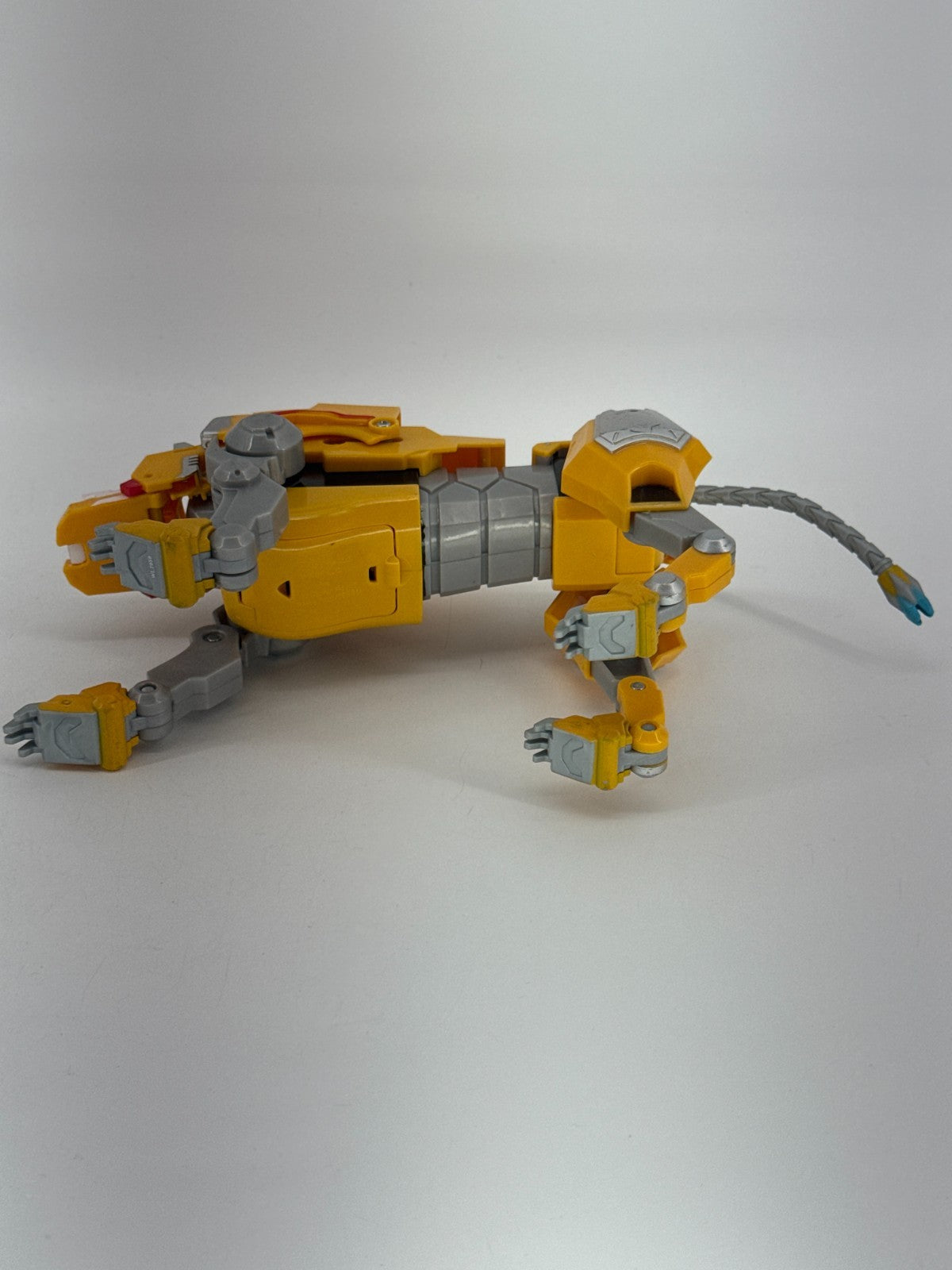 Voltron Yellow Lion 2017 Playmates Legendary Defender Arm Bot Figure Loose