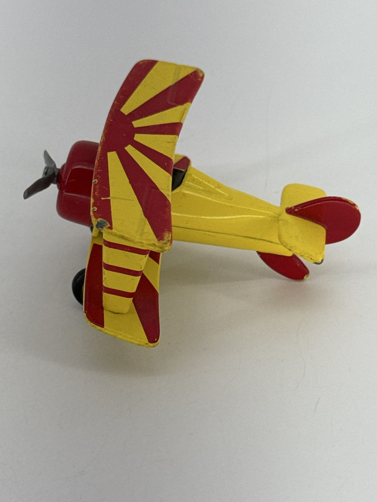 ERTL Thomas & Friends Bi-Plane Airplane Diecast Metal Yellow Red 1999