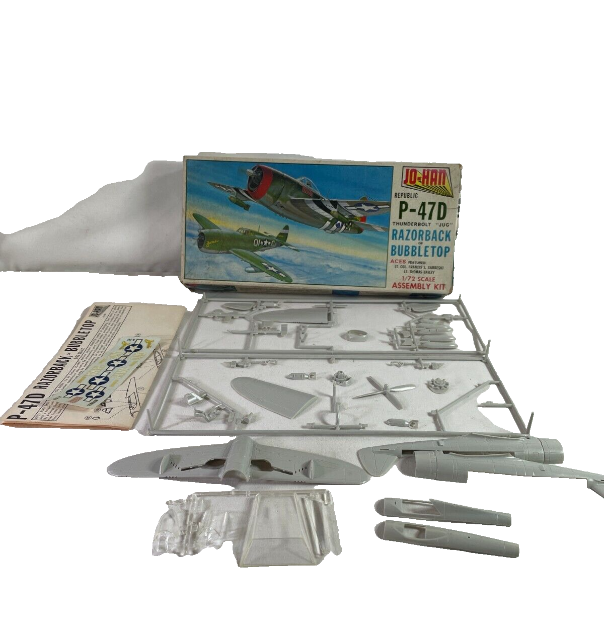 Vintage JO-HAN P-47D Thunderbolt "JUG" 1/72 Model Kit WWII Ace Pilot #1220