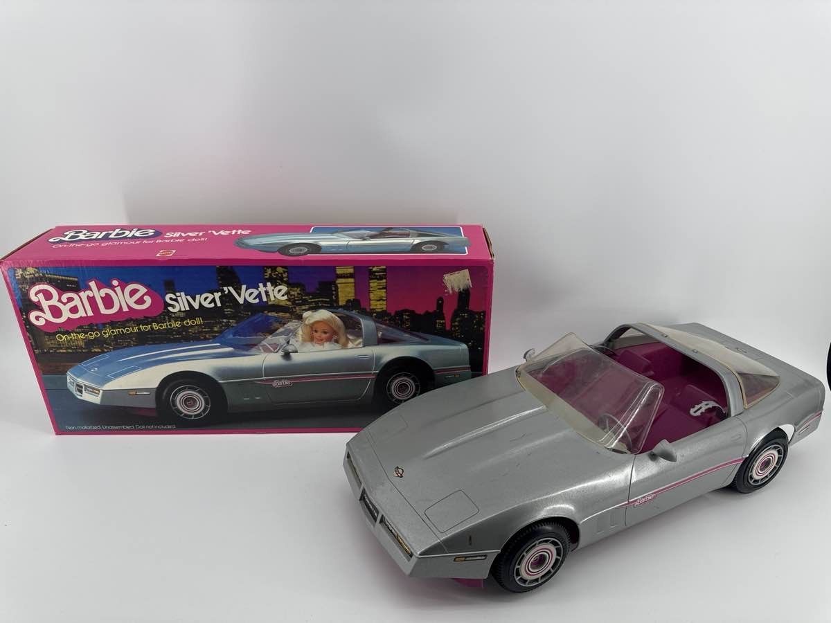 1983 Mattel Barbie Silver Corvette Car 4934 w/ Box
