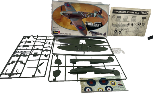 Revell 1/48 Scale Supermarine Spitfire Mk-II Model Kit Vintage Open Box 1866