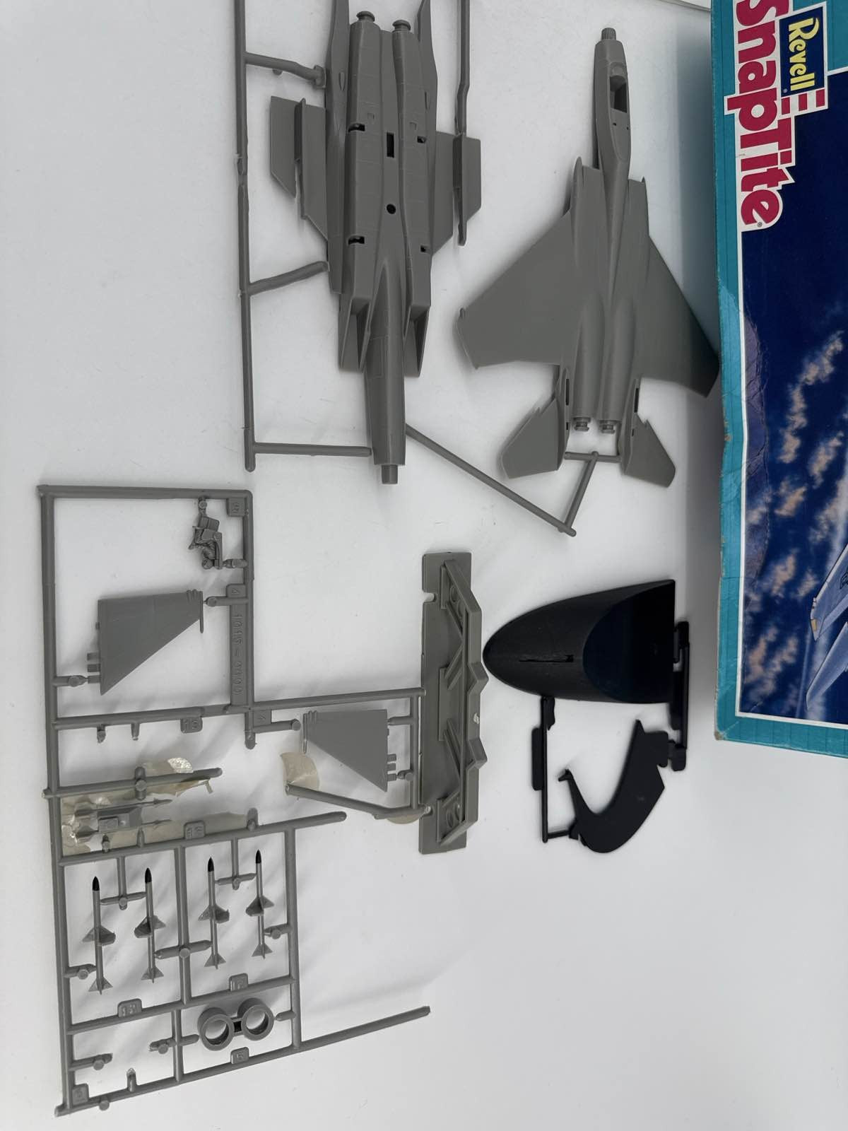 Revell SnapTite F-15 Eagle 1:100 Scale Model Kit Skill 1