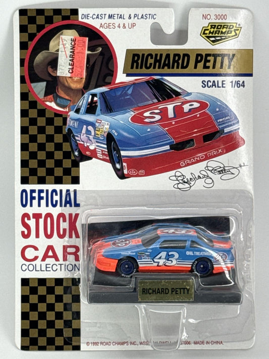 1992 Road Champs Richard Petty #43 STP Pontiac Grand Prix NASCAR 1:64 Diecast