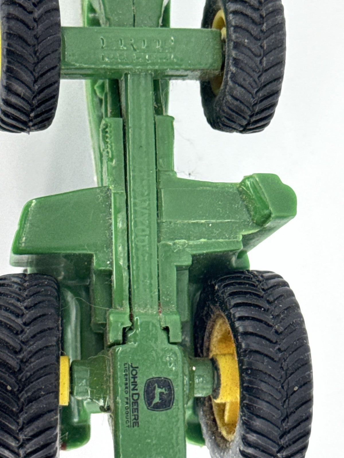 Ertl John Deere Tractor Farm Toy Green w/ Yellow Wheels Die-Cast