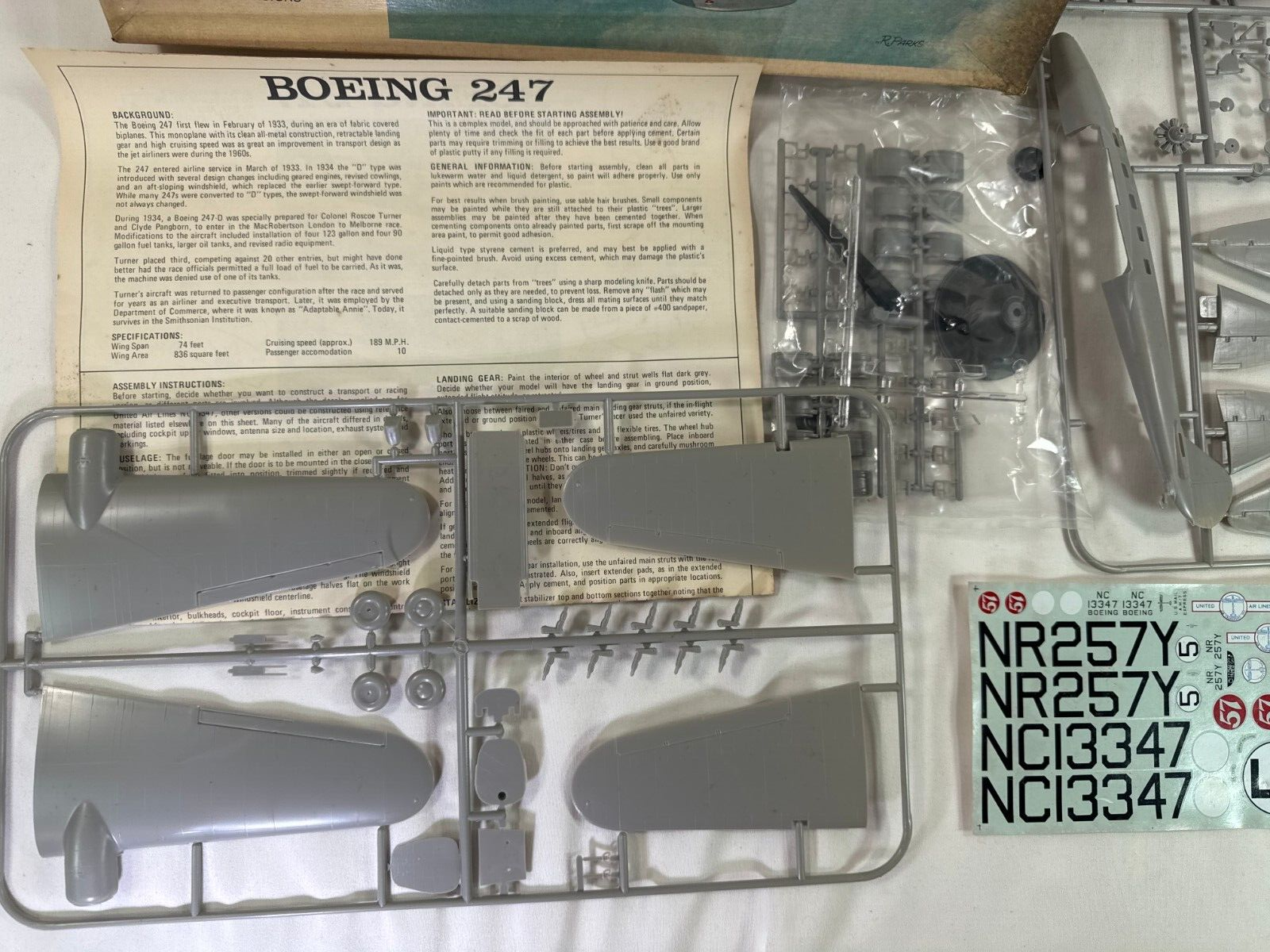 Williams Bros Boeing 247 Airliner 1/72 Scale Model Kit #72-247 Open Box