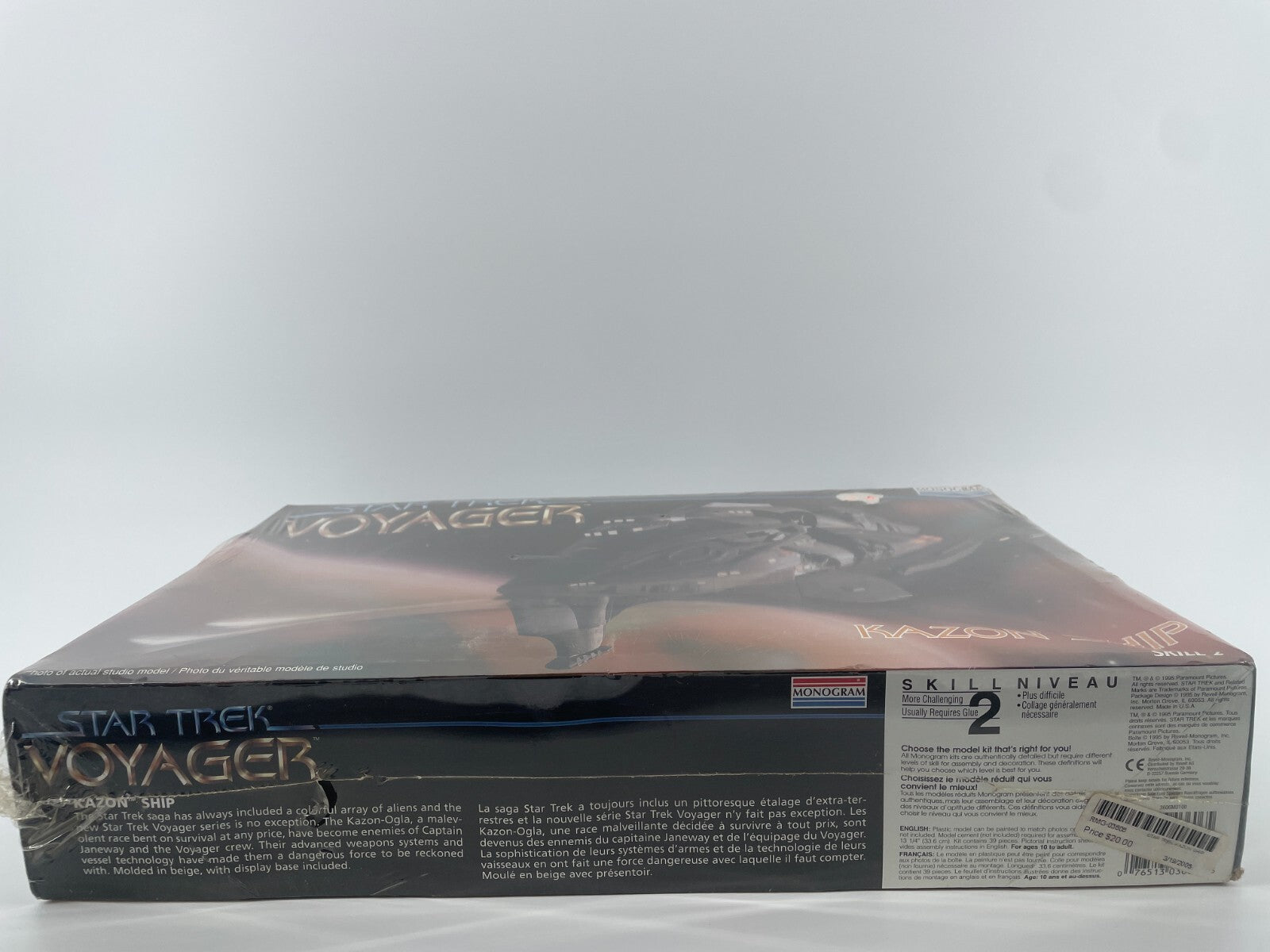 Star Trek Voyager Kazon Ship Model Kit Monogram 3606 SEALED Rare Vintage