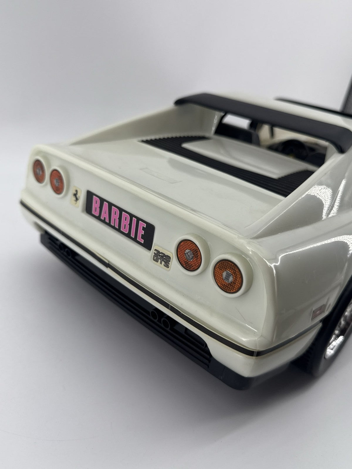 1988 Mattel Barbie White Ferrari Sports Convertible w/ Box