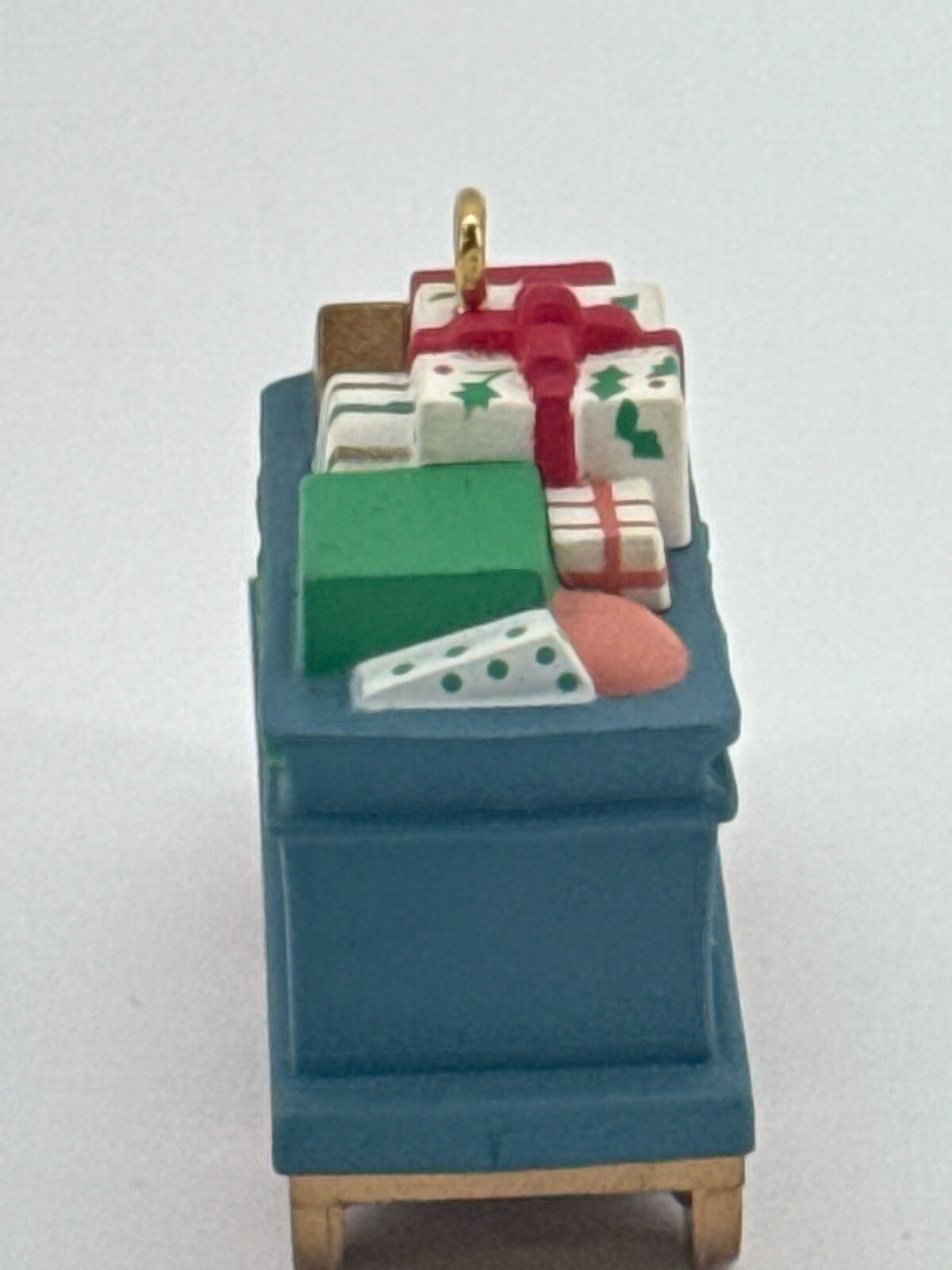 Hallmark Keepsake Claus & Co Train Ornament Set 1997-2000 4pc Locomotive