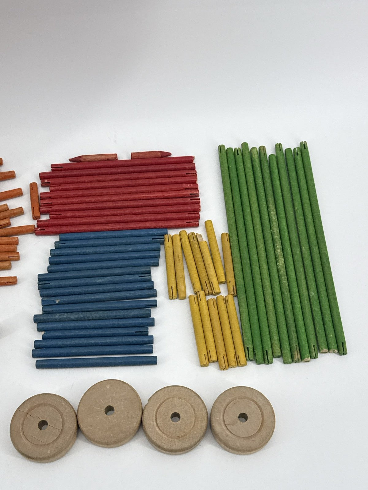 Tinkertoy Major 136 Wood Rods Spools Wheels Toy Building